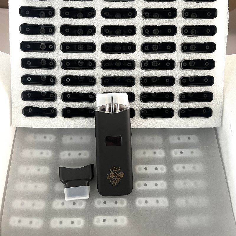 The 1010 Boys 1g Dual Chamber Disposable Vape Pen